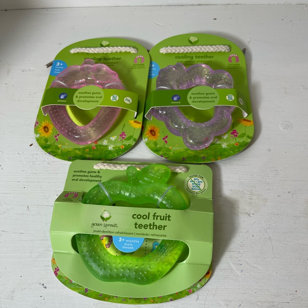 Green Sprouts fruit cooling teethers 3 pack
